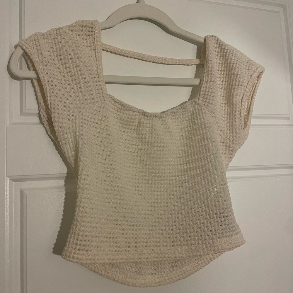 CUTE CROCHET OPEN BACK TOP